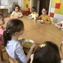VELIKONOČNÍ TVOŘENÍ VE ŠKOLCE