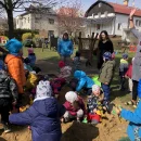 JARO NA ZAHRÁDCE